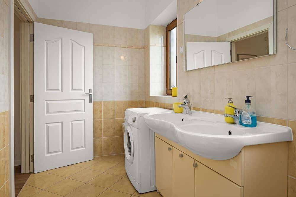 Foto 10 von 30: Stunning home in Cabrunici