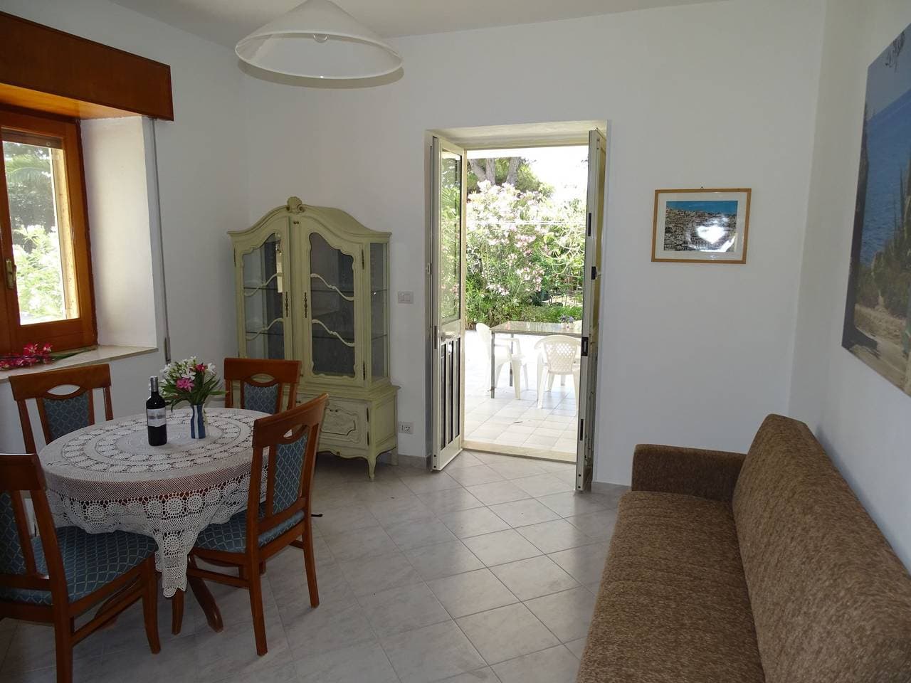 Foto 11 von 43: Mit grosser Terrasse direkt am Meer