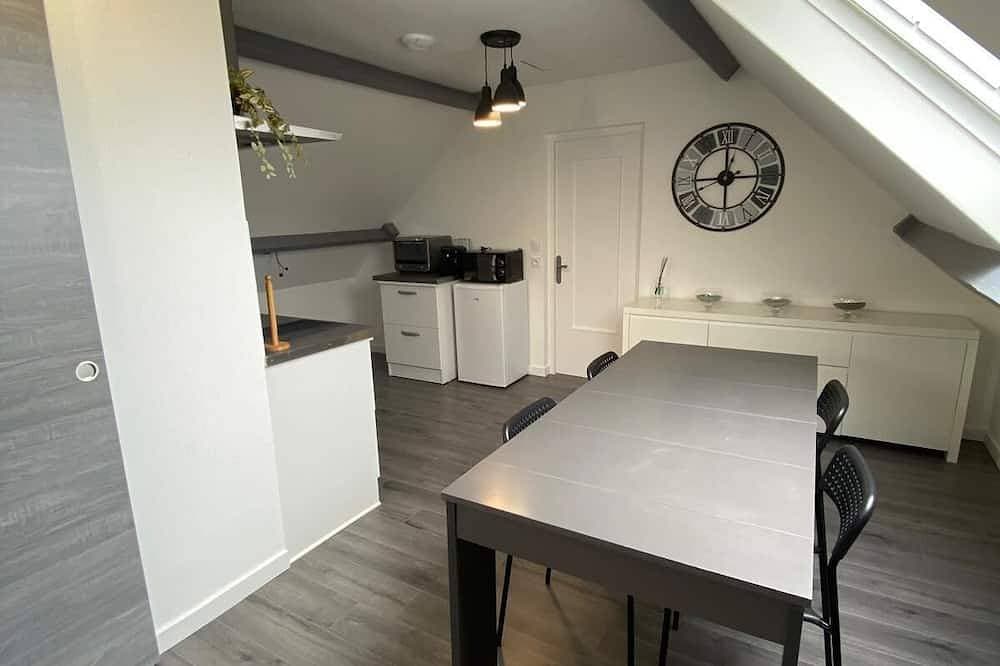 Foto 11 von 14: Appartement Moderne et Spacieux à la Campagne