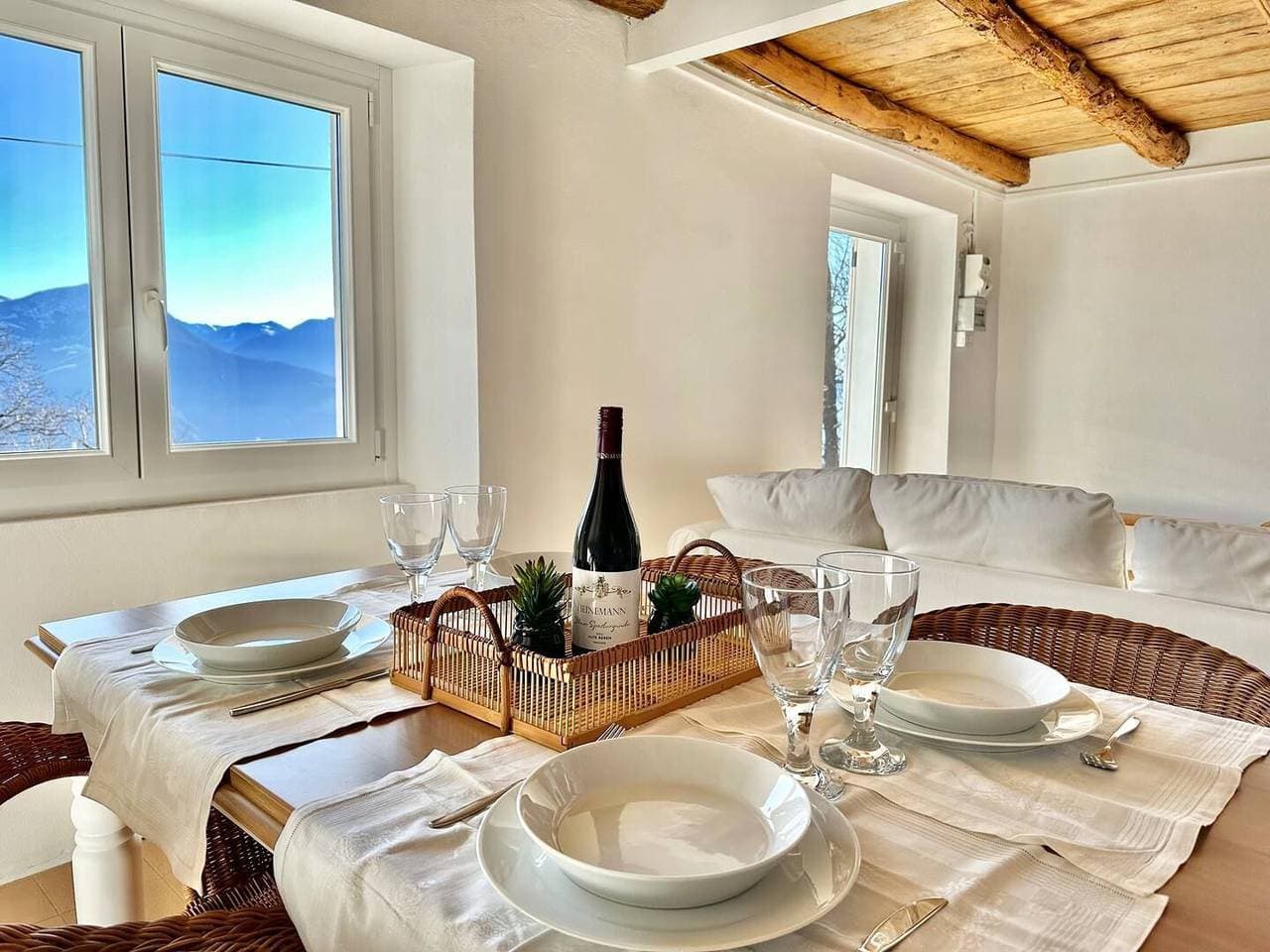 Foto 6 von 35: Bergoase Ferienhaus Argentina mit Seeblick