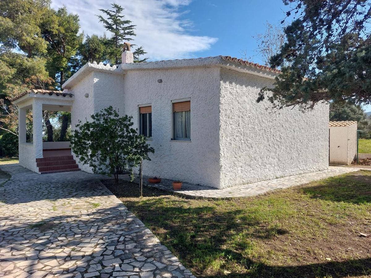 Foto 2 von 43: Two-Bedroom House