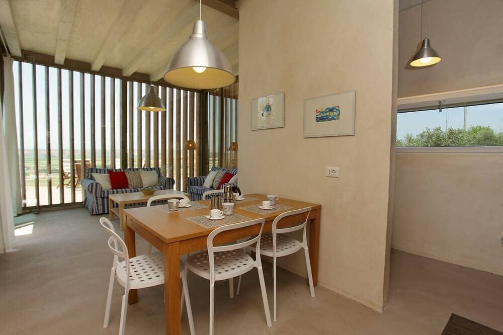 Foto 10 von 24: Haus mit Pool in der Nähe des Meeres für 4 Personen