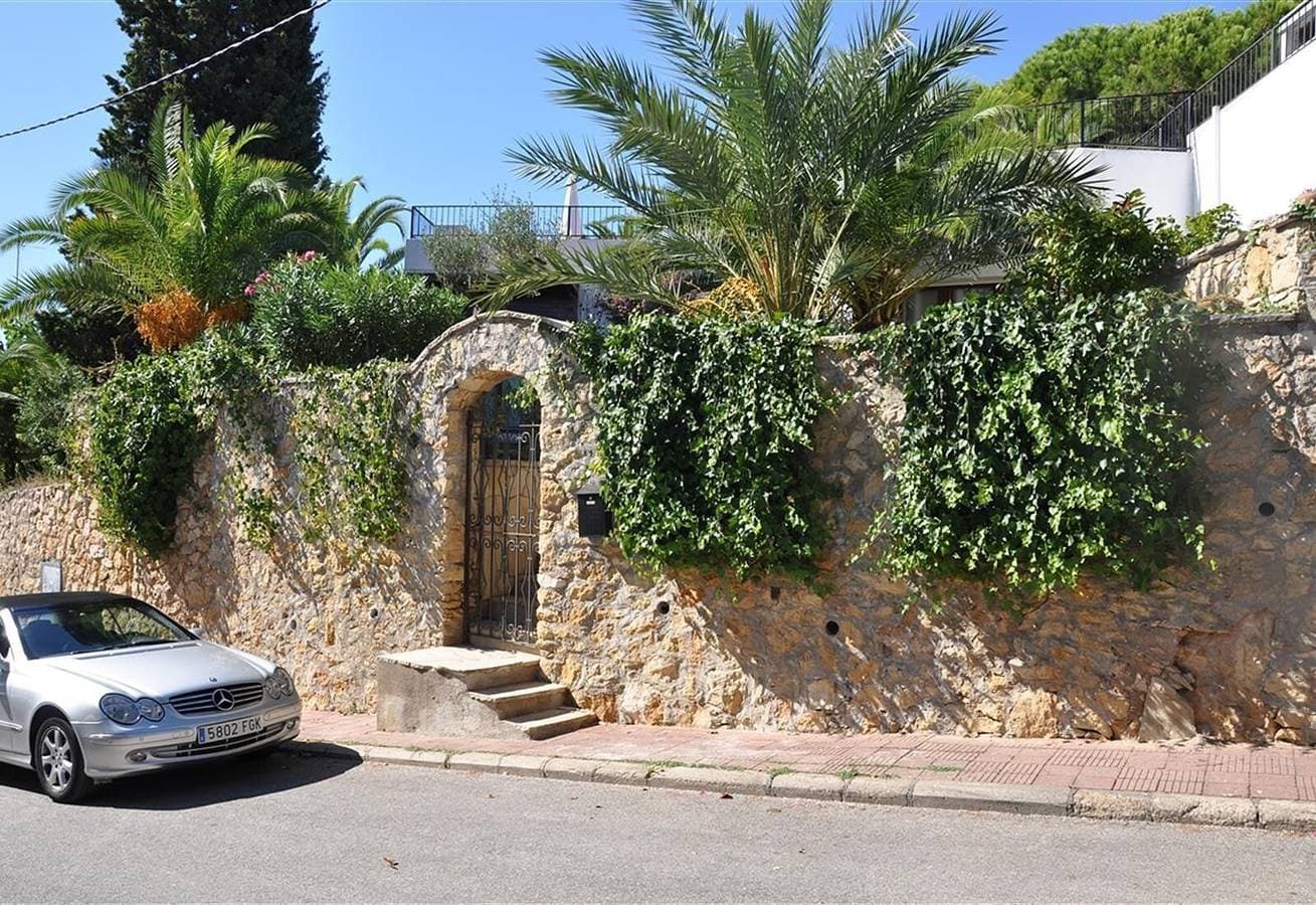 Foto 7 von 26: 'Villa am Meer - 3 Schlafzimmer' mit Gemeinschaftspool und WLAN