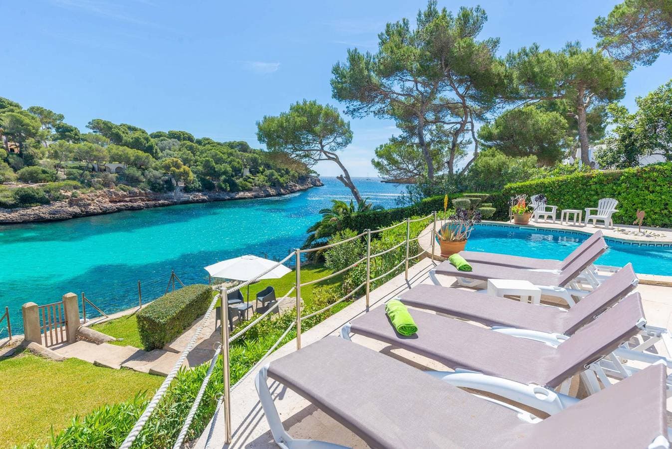 Foto 2 von 56: Casa Ramon - Wunderschöne Villa mit privatem Pool, direktem Zugang zum Strand und kostenlosem W-Lan.