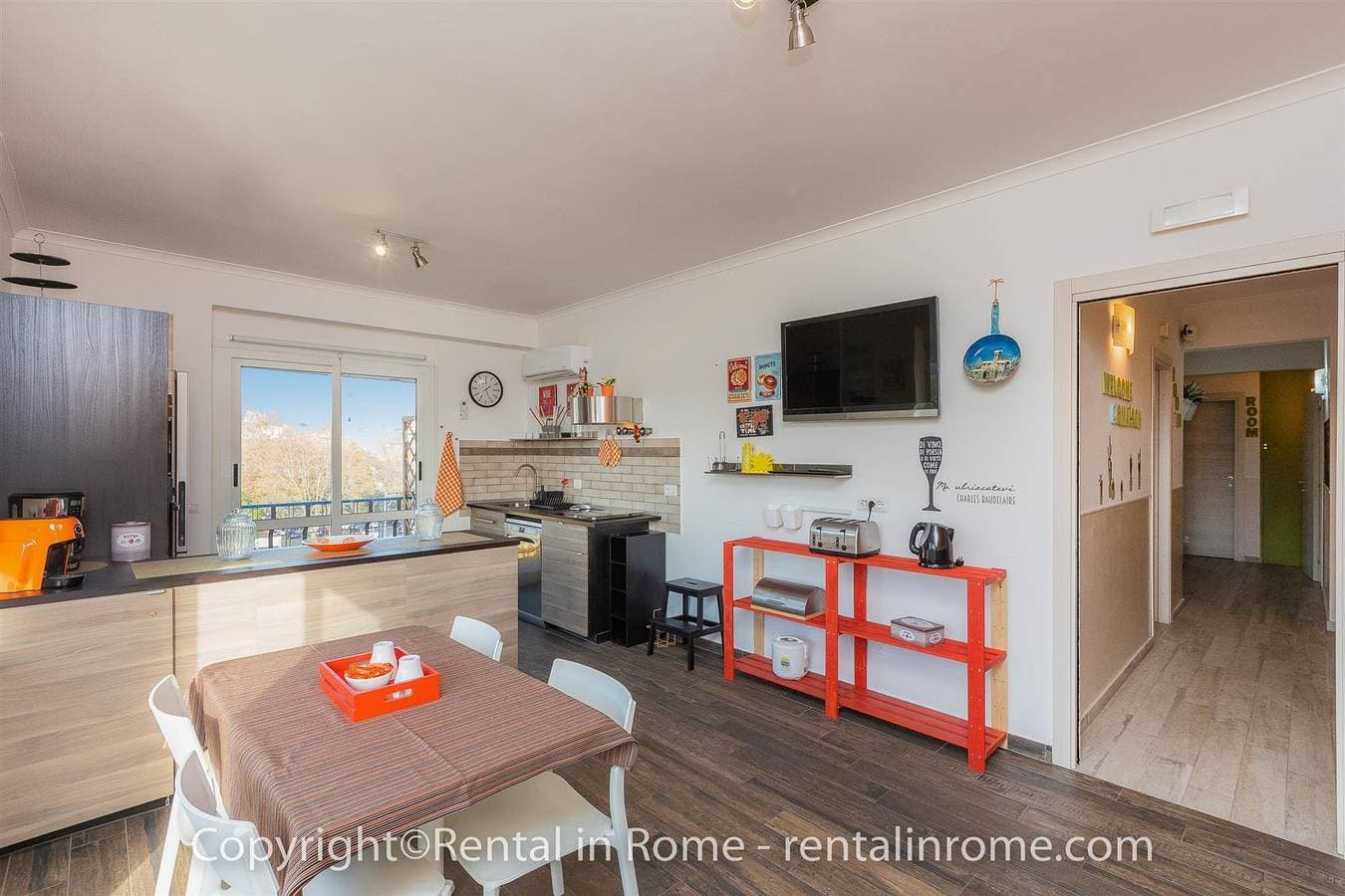 Foto 3 von 62: Ferienwohnung für 4 Personen mit Balkon/Terrasse