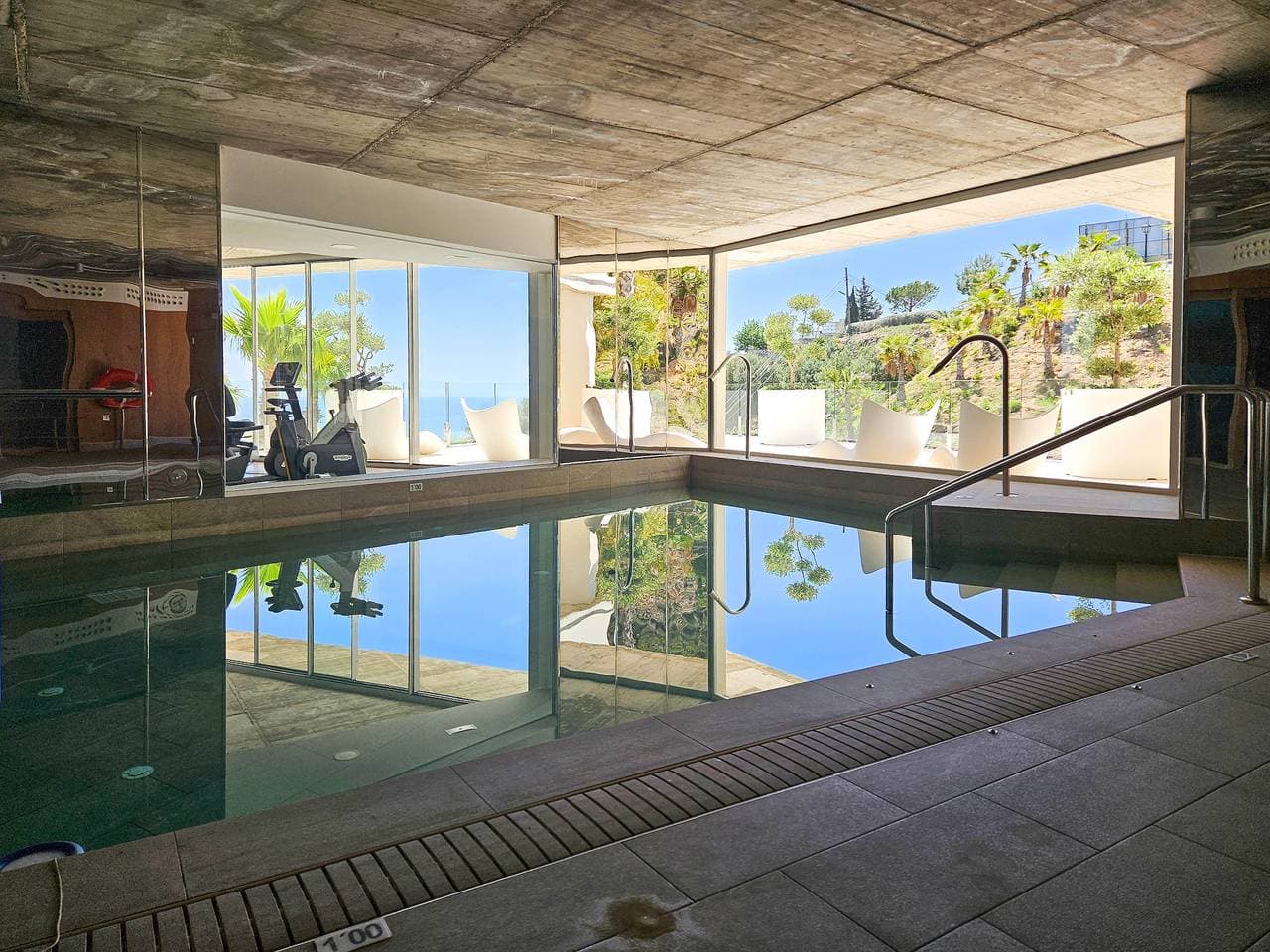 Foto 5 von 67: Luxury Penthouse with Stunning Sea Views