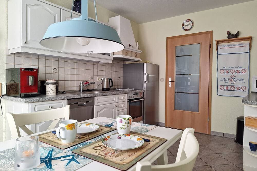Foto 11 von 25: \"Schwalbennest\" moderne, klimatisierte Ferienwohnung, nah bei  Plau am See.