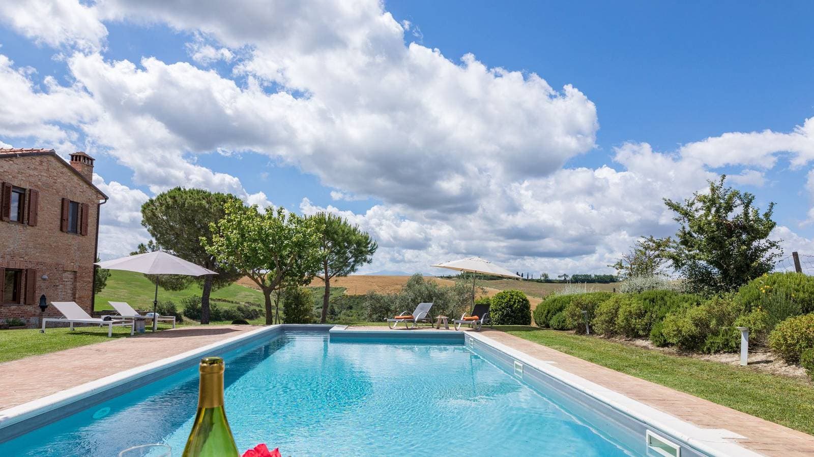Foto 9 von 39: Villa für 8 Personen mit Garten