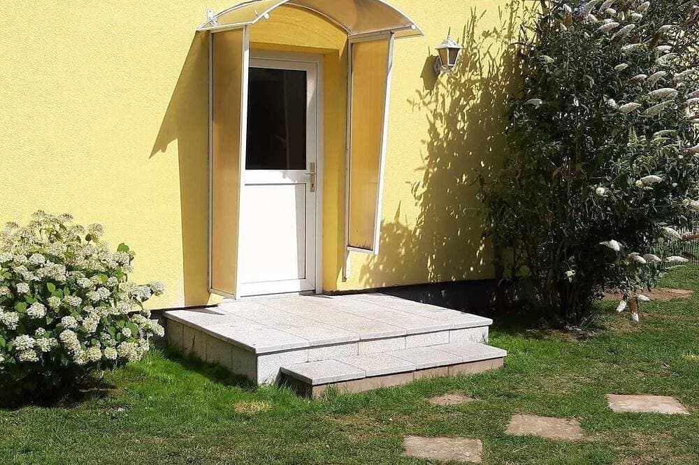 Foto 12 von 20: Fewo Smillenzweg 23qm - Ferienwohnung Smillenzweg mit eingezäunten Garten