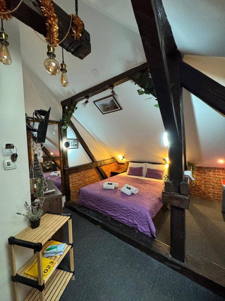Foto 8 von 24: Luxury Triple Room