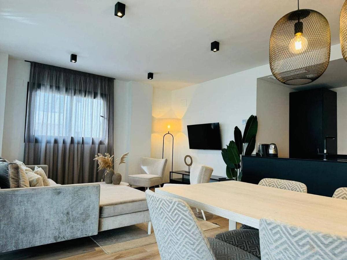 Foto 5 von 48: Apartment with Sea View