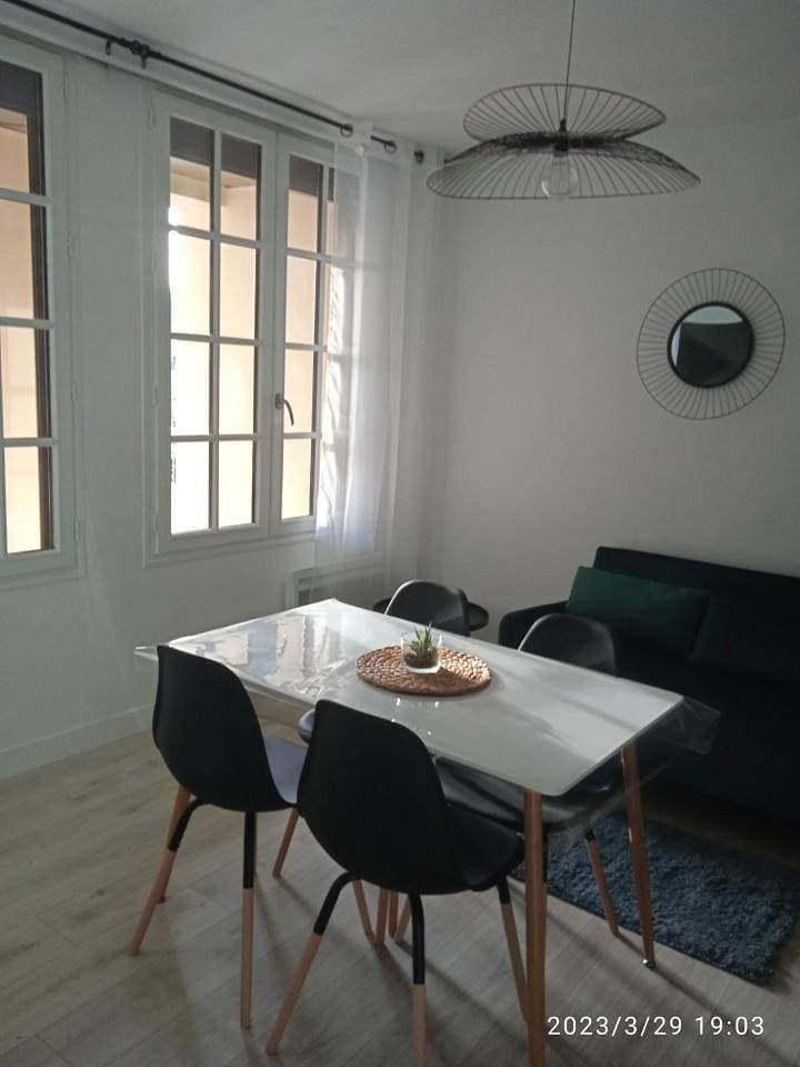 Foto 12 von 18: One-Bedroom Apartment
