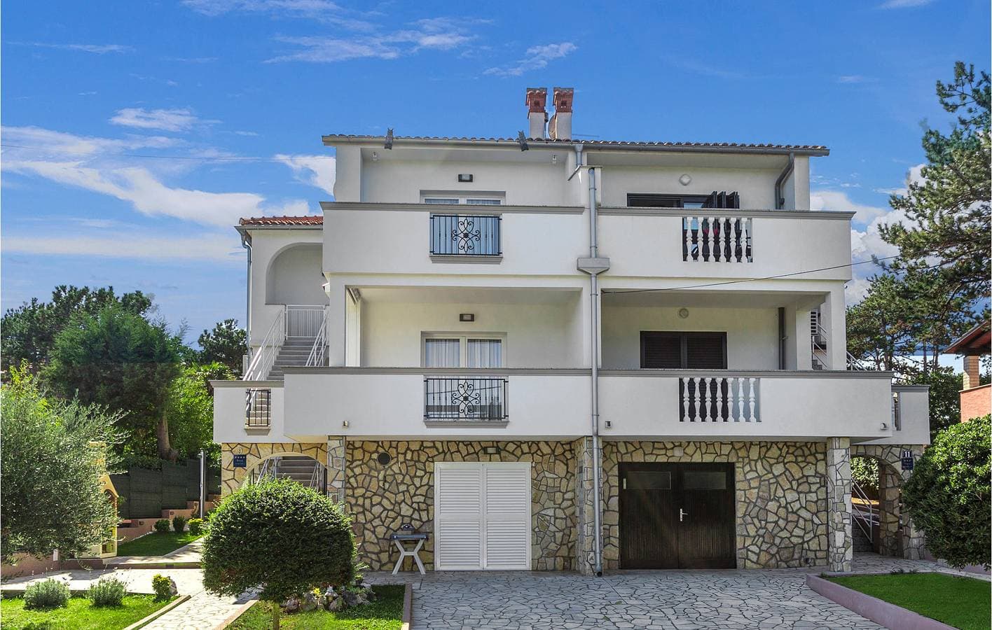 Foto 2 von 25: Gemütliche Ferienwohnung mit Terrasse, WLAN und 1,5 km zum Strand