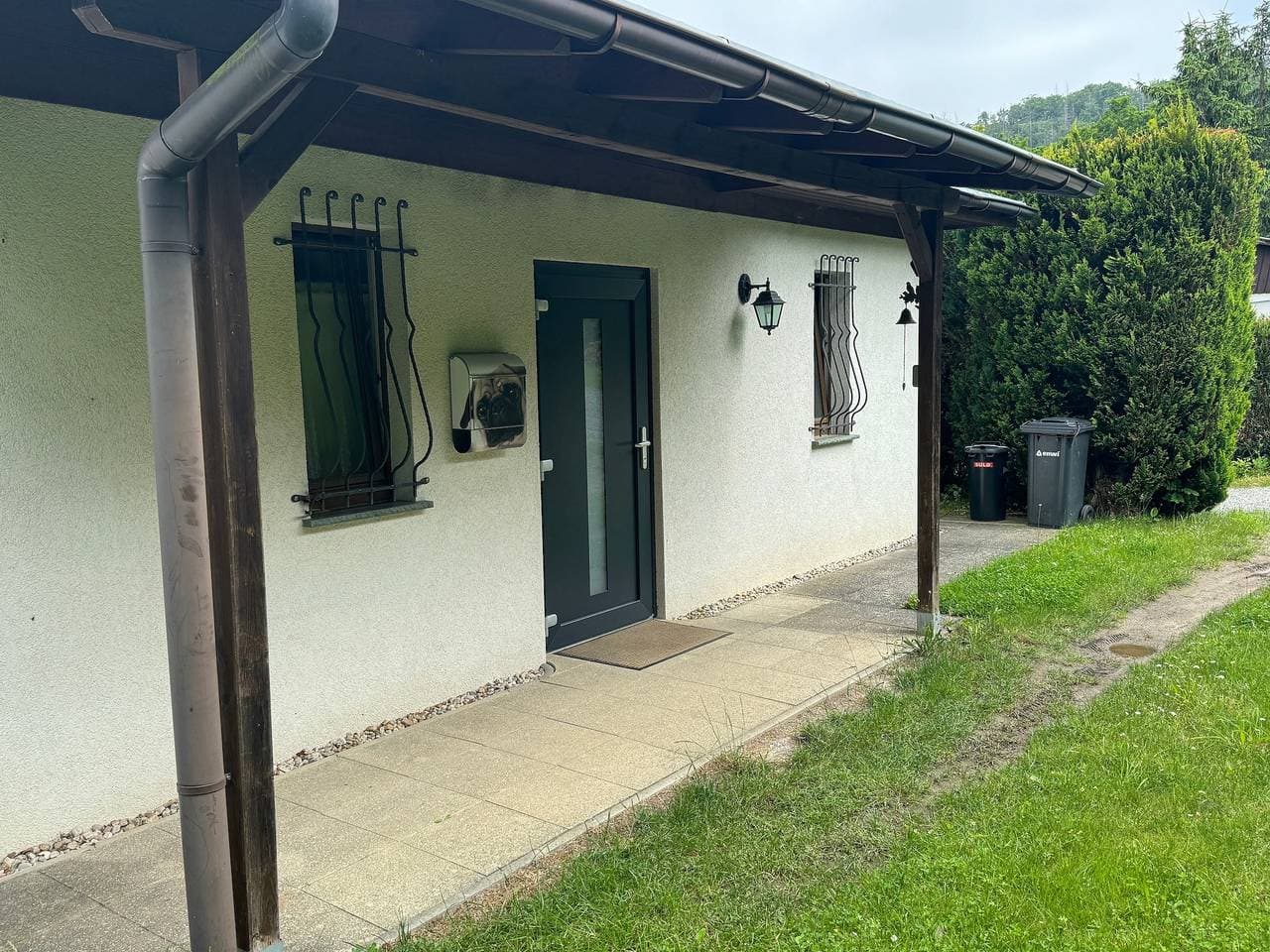 Foto 2 von 22: Die kleine Lodge, freistehend, direkte Waldlage, Terrasse, Garten, Grill, WLAN