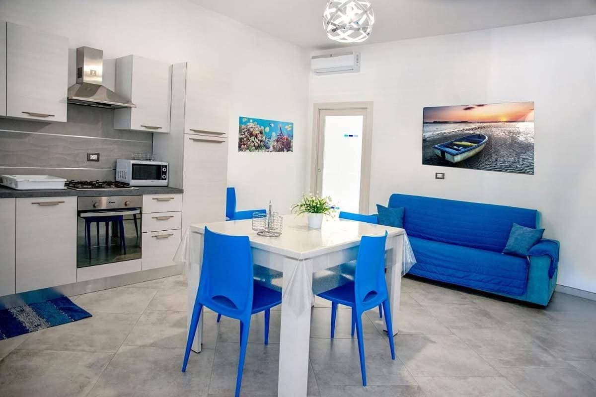 Case Vacanze Torre Lapillo Beach Apartments 1