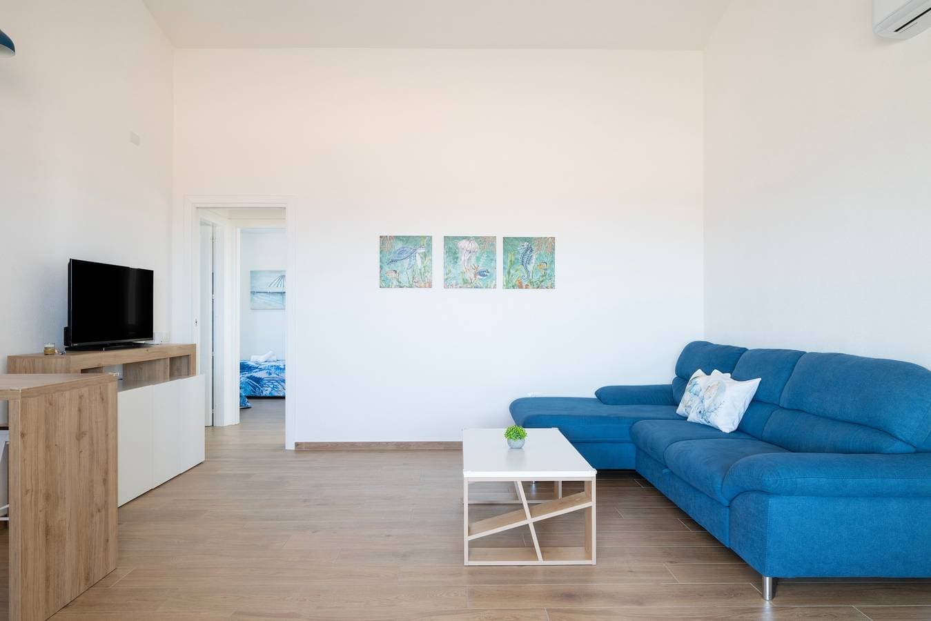 Foto 12 von 29: Privates Apartment mit spektakulärem Meerblick in La Caletta, Sardinien – 2 Schlafzimmer, 3 Betten