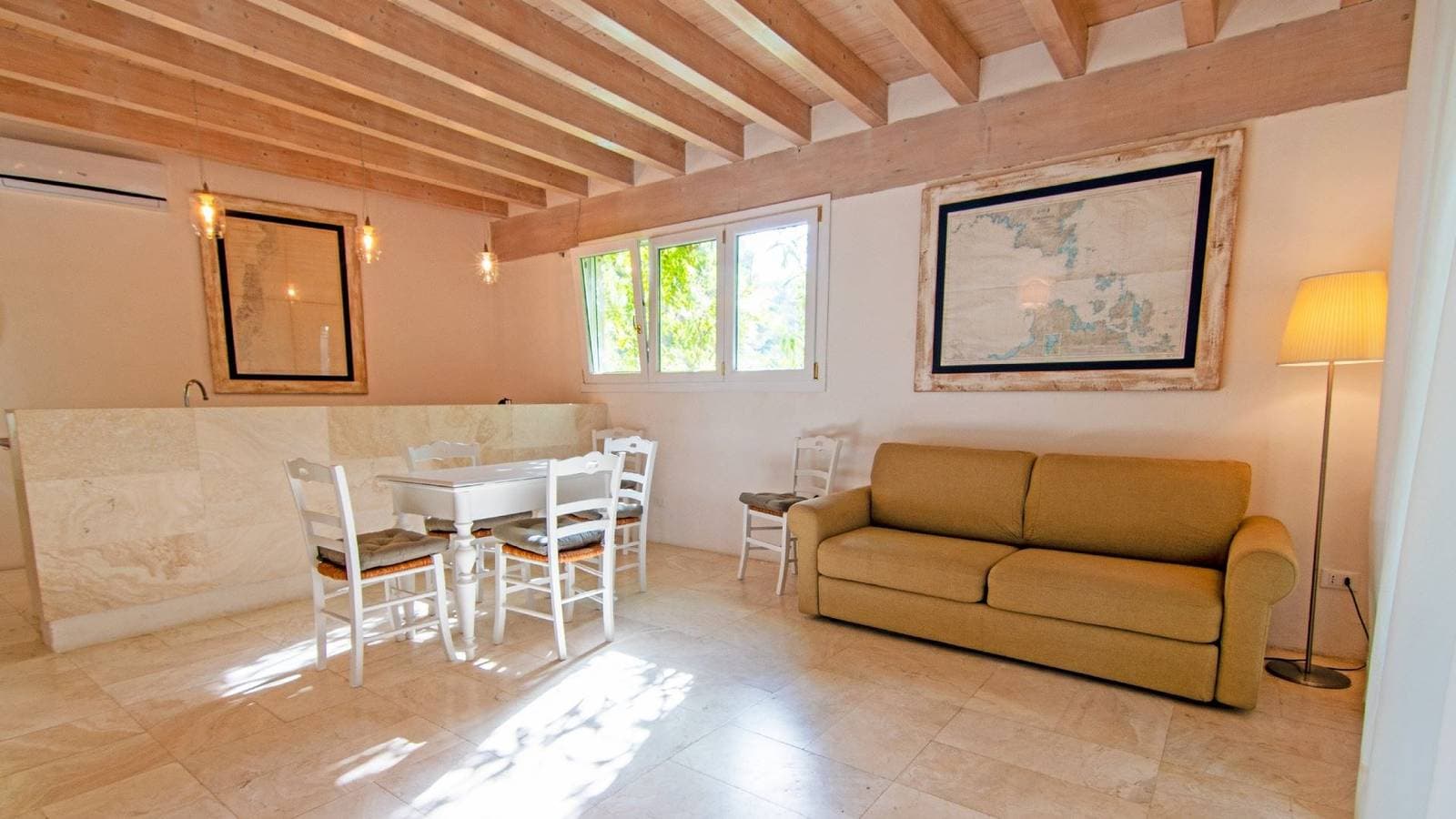 Foto 9 von 15: Ferienwohnung für 4 Personen mit Garten