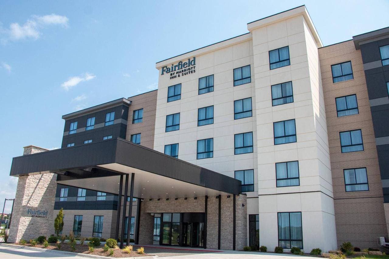 Foto 2 von 6: Fairfield Inn & Suites by Marriott Davenport Quad Cities