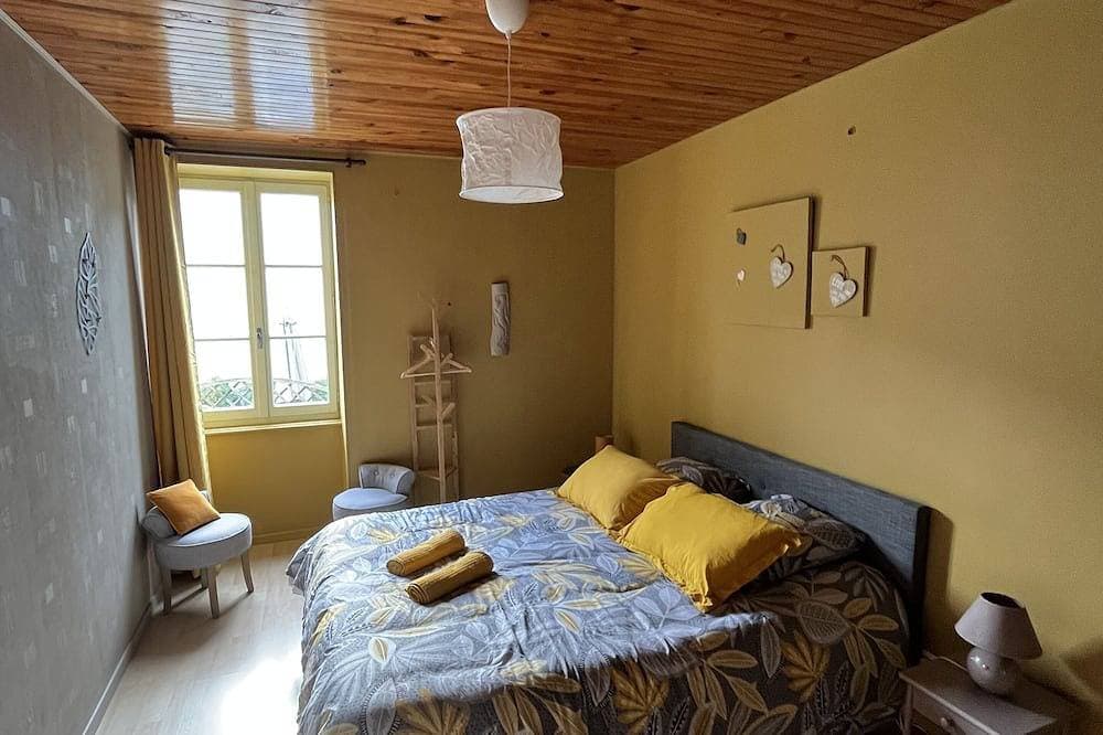 Foto 5 von 25: La Maison de Command, Gîte Pour 6 Personnes en Campagne, Avec Piscine