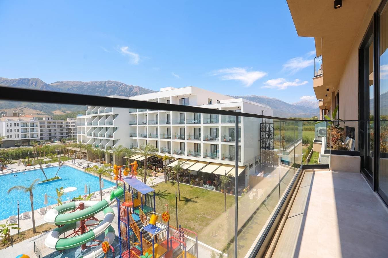 Foto 8 von 31: Sea Side Palm Modern Suites