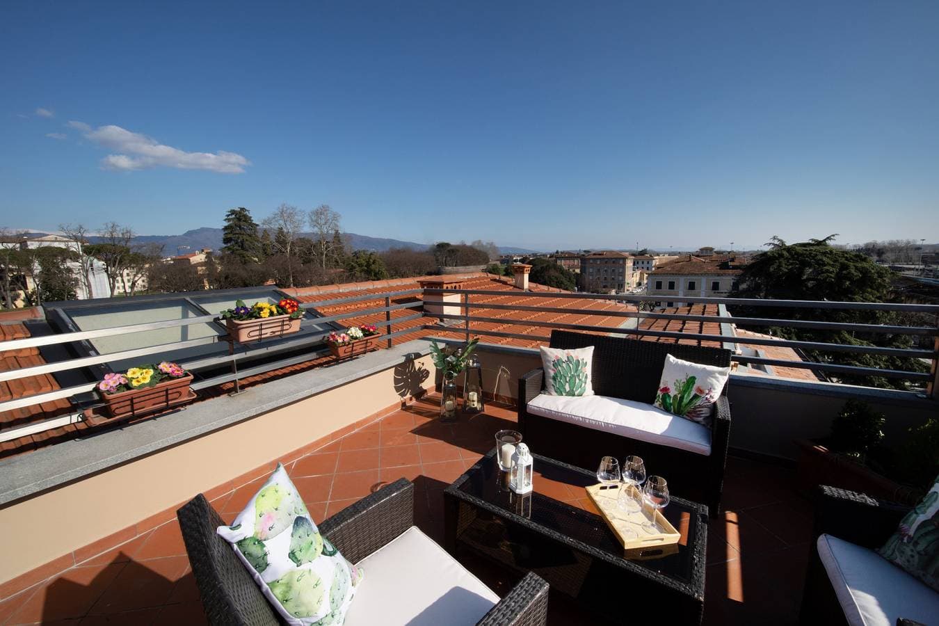 Foto 8 von 60: Rooftop Delight with Terrace