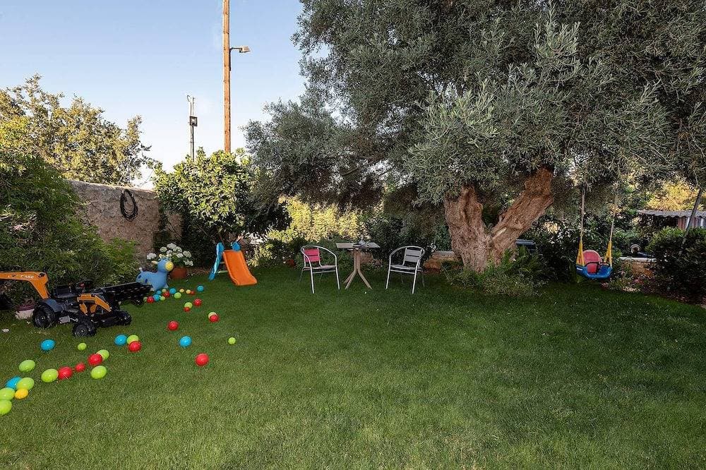Foto 13 von 20: Cheerfull family-friendly villa