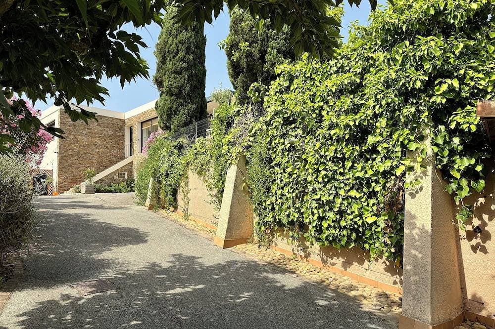 Foto 6 von 22: 3-Star Air-Conditioned Apartment • Beaches 5 minutes away • Bormes
