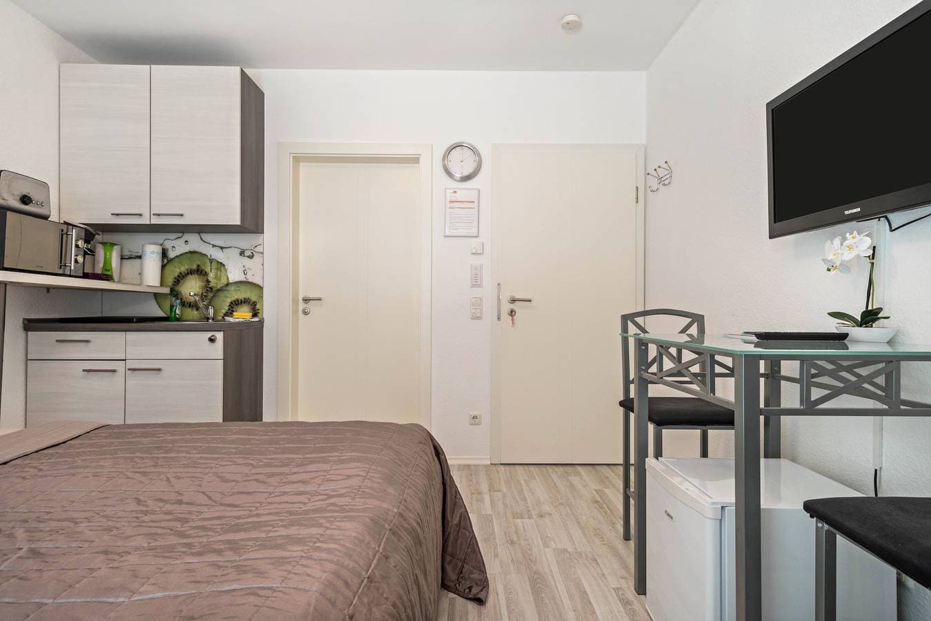 Foto 13 von 21: Ferienwohnung mit Kaffeeküche für zwei Personen in Ufernähe des Bodensees