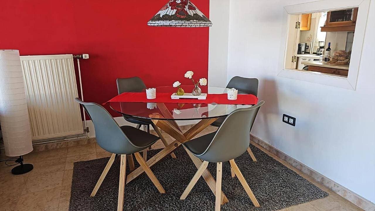 Foto 2 von 5: Two-Bedroom Holiday Home