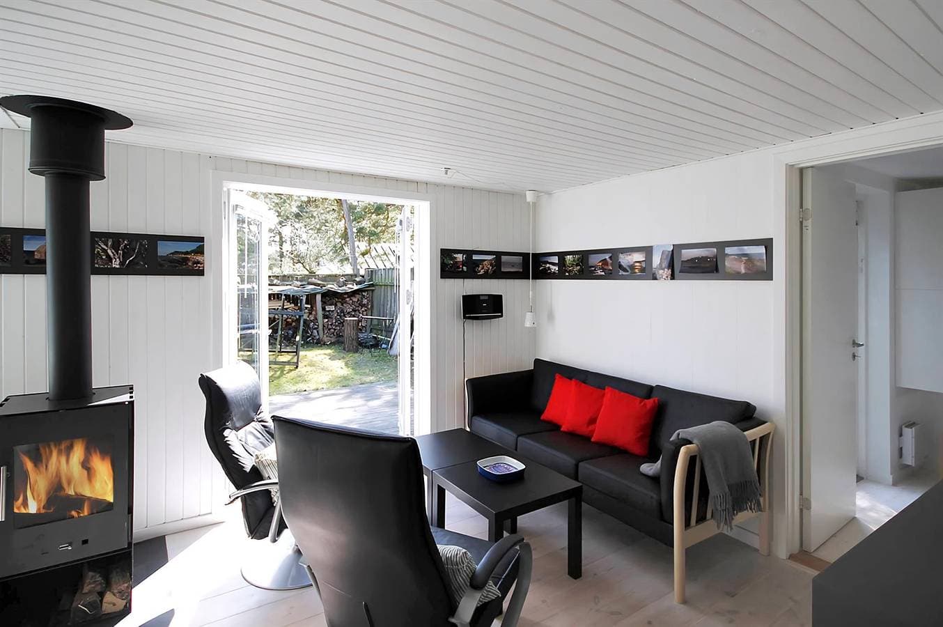 Foto 5 von 15: Beautiful home in Nexø w/ WiFi and 3 Bedrooms