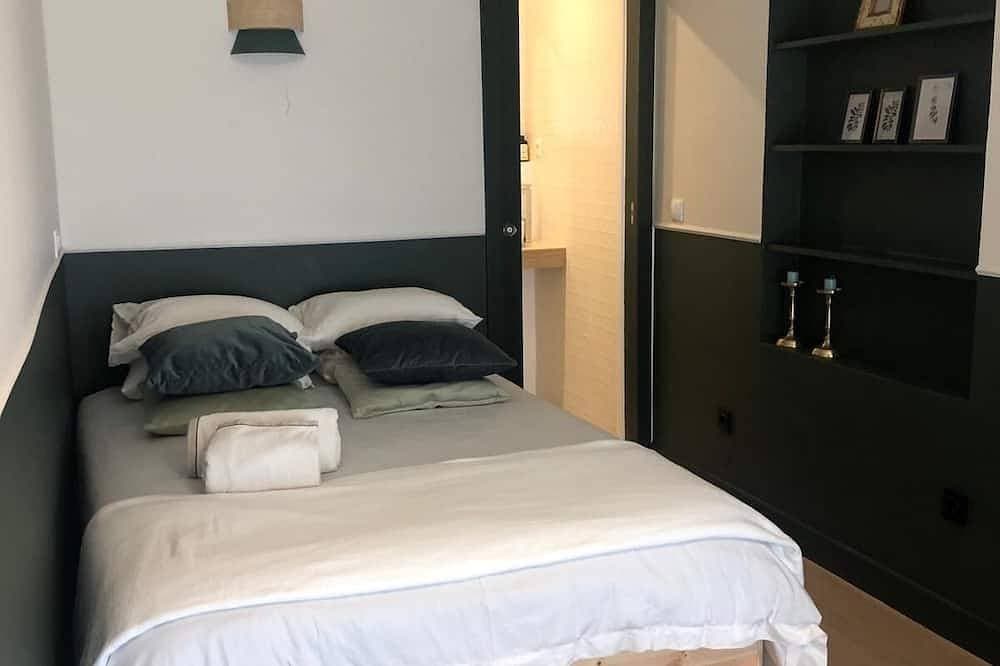 Foto 4 von 19: Cozy Apartment Cascais, Estoril, 4 min to the Beach