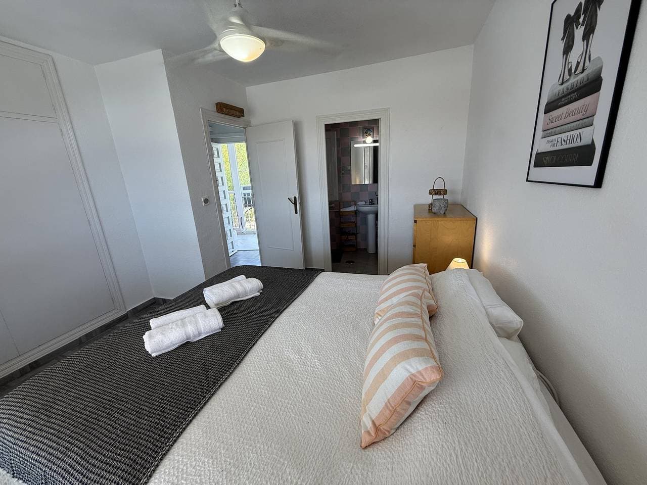 Foto 4 von 31: Ferienwohnung für 4 Personen mit Balkon/Terrasse