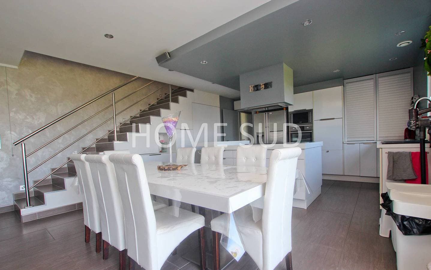 Foto 6 von 30: Modern 4 bedroom villa with jacuzzi & private pool - 25 km from Cannes