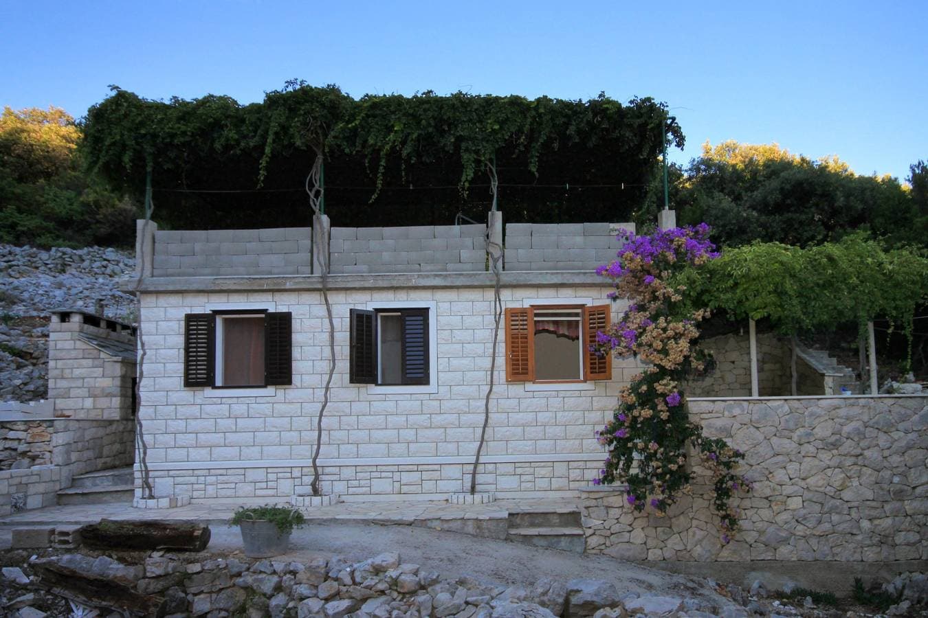 Foto 5 von 29: 1-Zimmer-Haus mit Terrasse und Meerblick Bucht Rasohatica, Korcula K-9233
