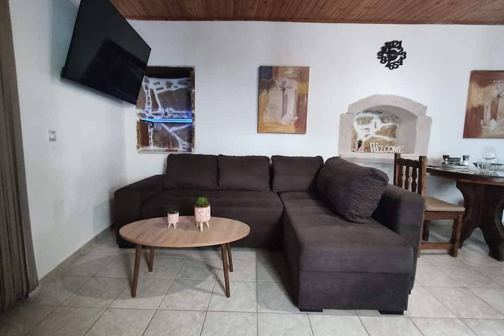 Foto 5 von 30: Irini's Home Pitsidia  Family friendly