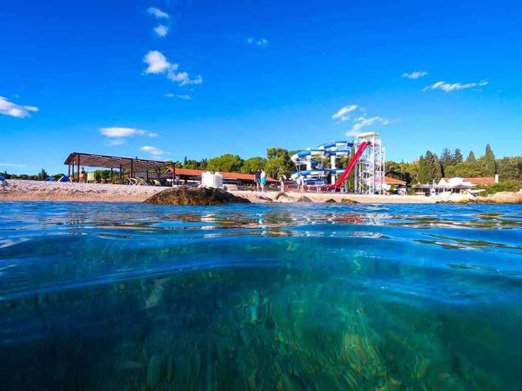 Foto 8 von 19: Ferienwohnung für 2 Gäste mit Terrasse & Gemeinschaftspool - nur 150m zum Strand