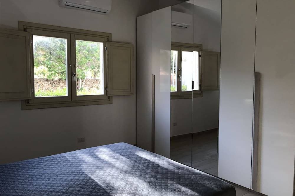 Foto 5 von 30: Residenz Limpiddu Pool - Erdgeschoss, jeglicher Komfort, 4 Min vom Meer entfernt