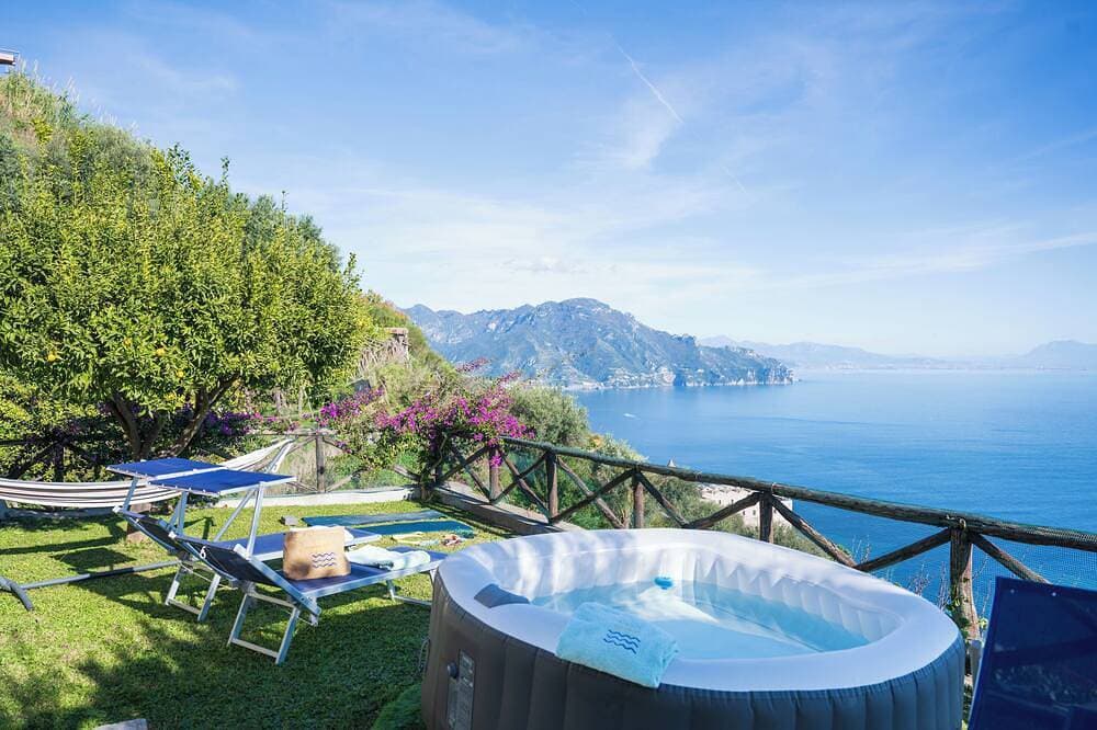 Casa Nenno with garden-solarium and beautiful view of the sea and the coast 1