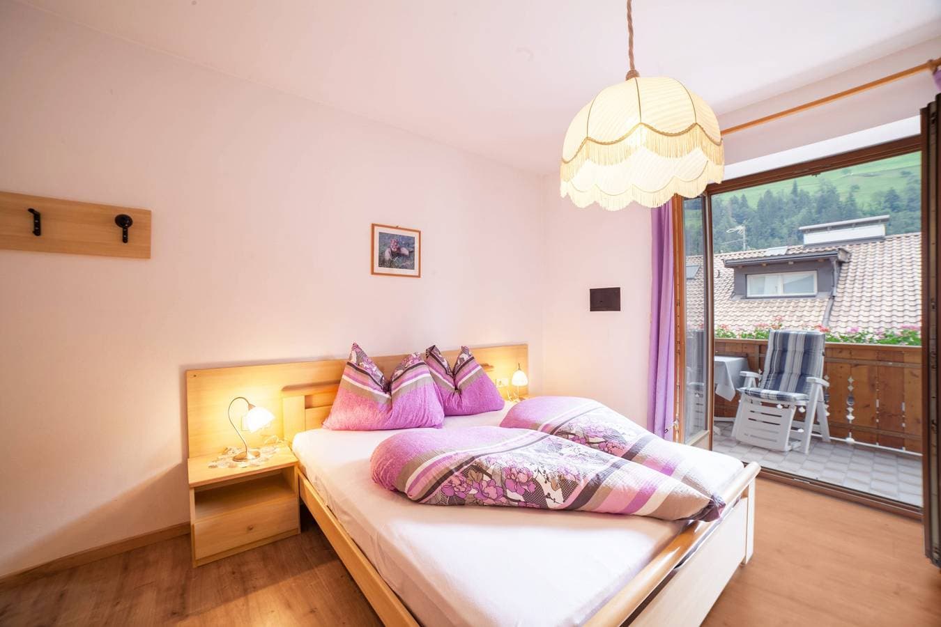 Foto 9 von 23: Ferienwohnung 'Sonnenparadies 3' mit Bergblick, WLAN & Garten