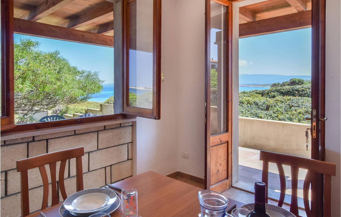 Foto 3 von 24: Apartment am Meer mit Waschmaschine, Parkplatz und E-Bikes