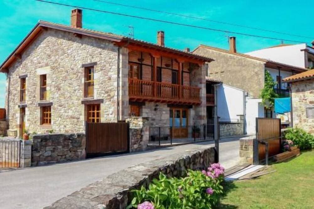 Haus mit Garten und Kamin für 4 Personen (La casa de Consuelo 2) 1