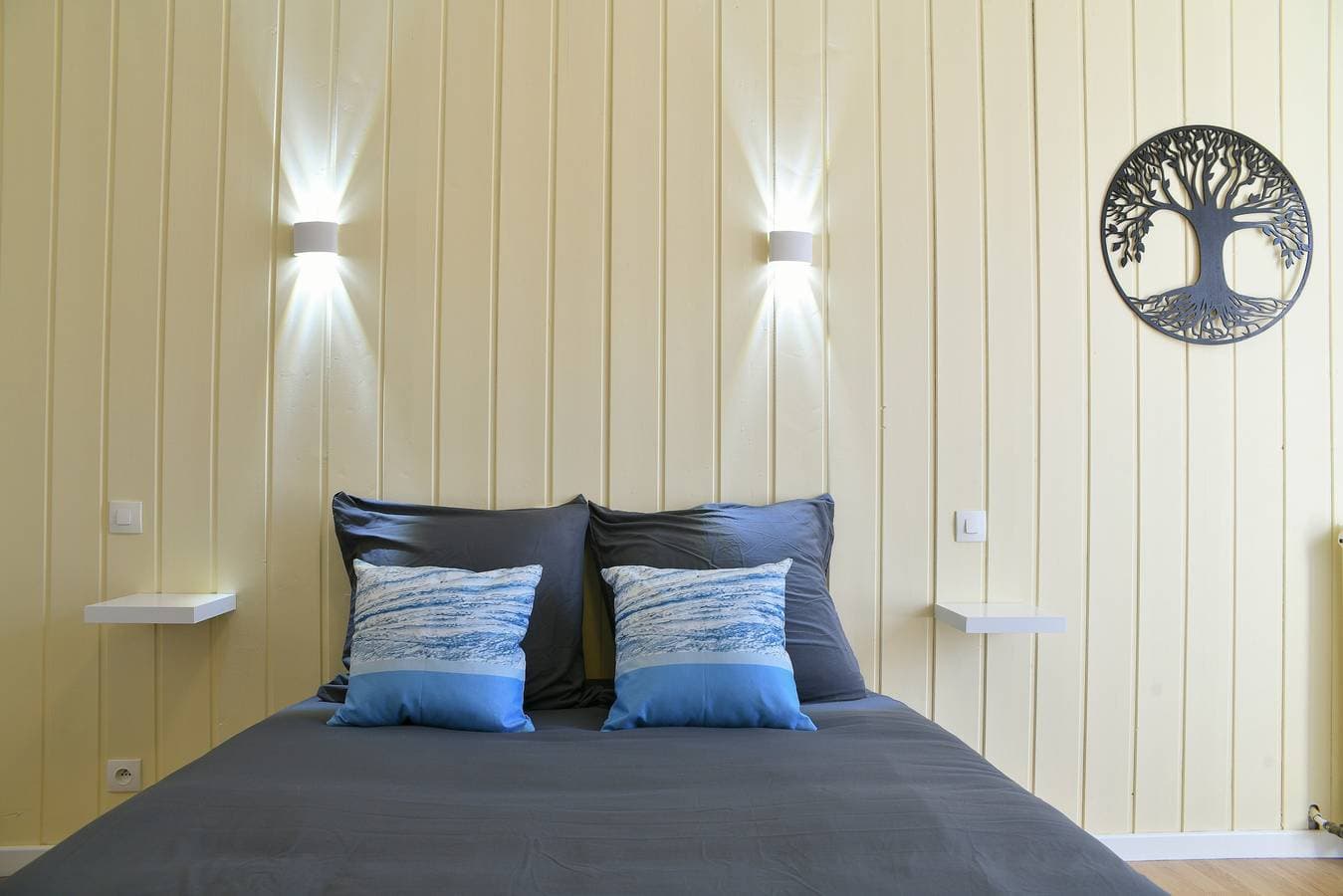 Foto 3 von 22: Gästezimmer 3 mit Gemeinschaftspool, geteiltem Garten und WLAN