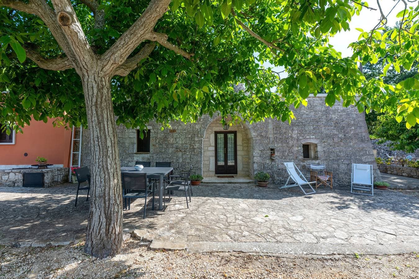 Foto 5 von 31: Trullo 'Dona Filomena' mit privater Terrasse, Garten und kostenlosem WLAN
