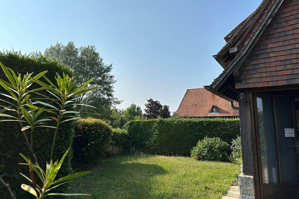 Foto 9 von 22: House near Deauville with garden