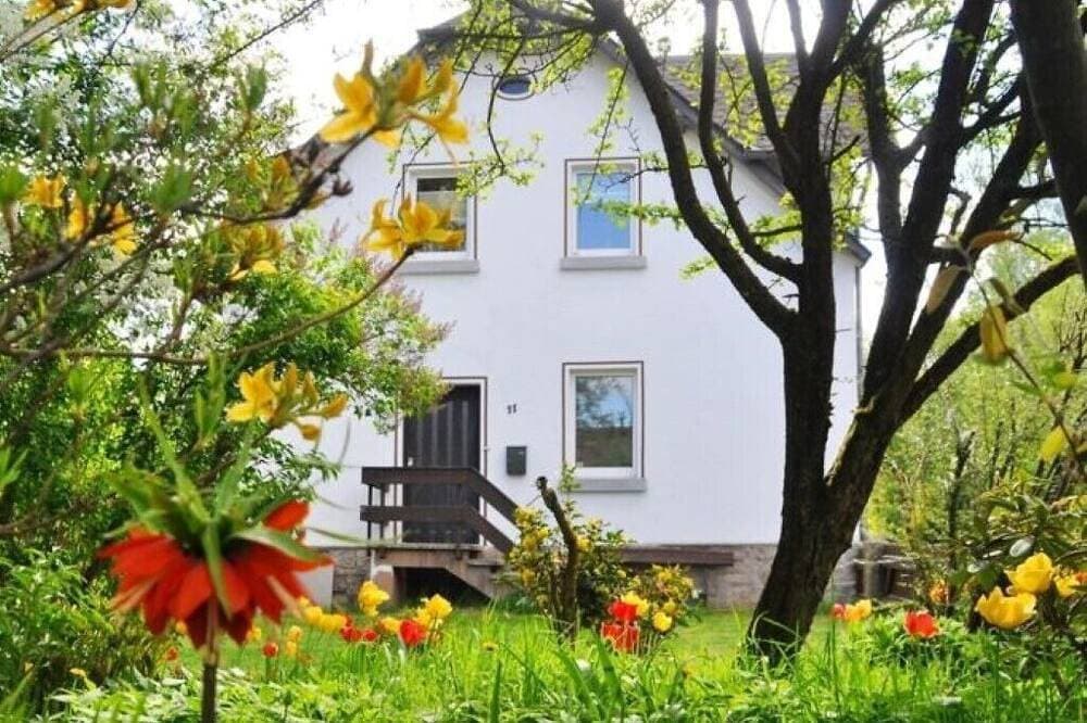 Gallery Cottage - Ferienhaus Nähe Untreusee, für bis zu 5 Personen, (90qm) 1