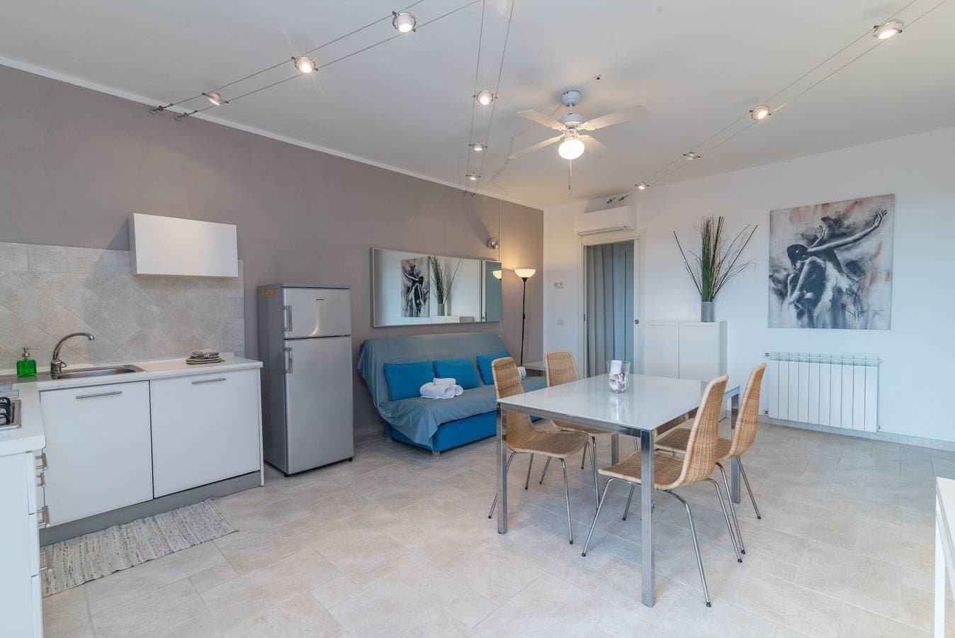 Foto 12 von 25: Ferienwohnung "C 207 Puntavilla" – mit Poolblick