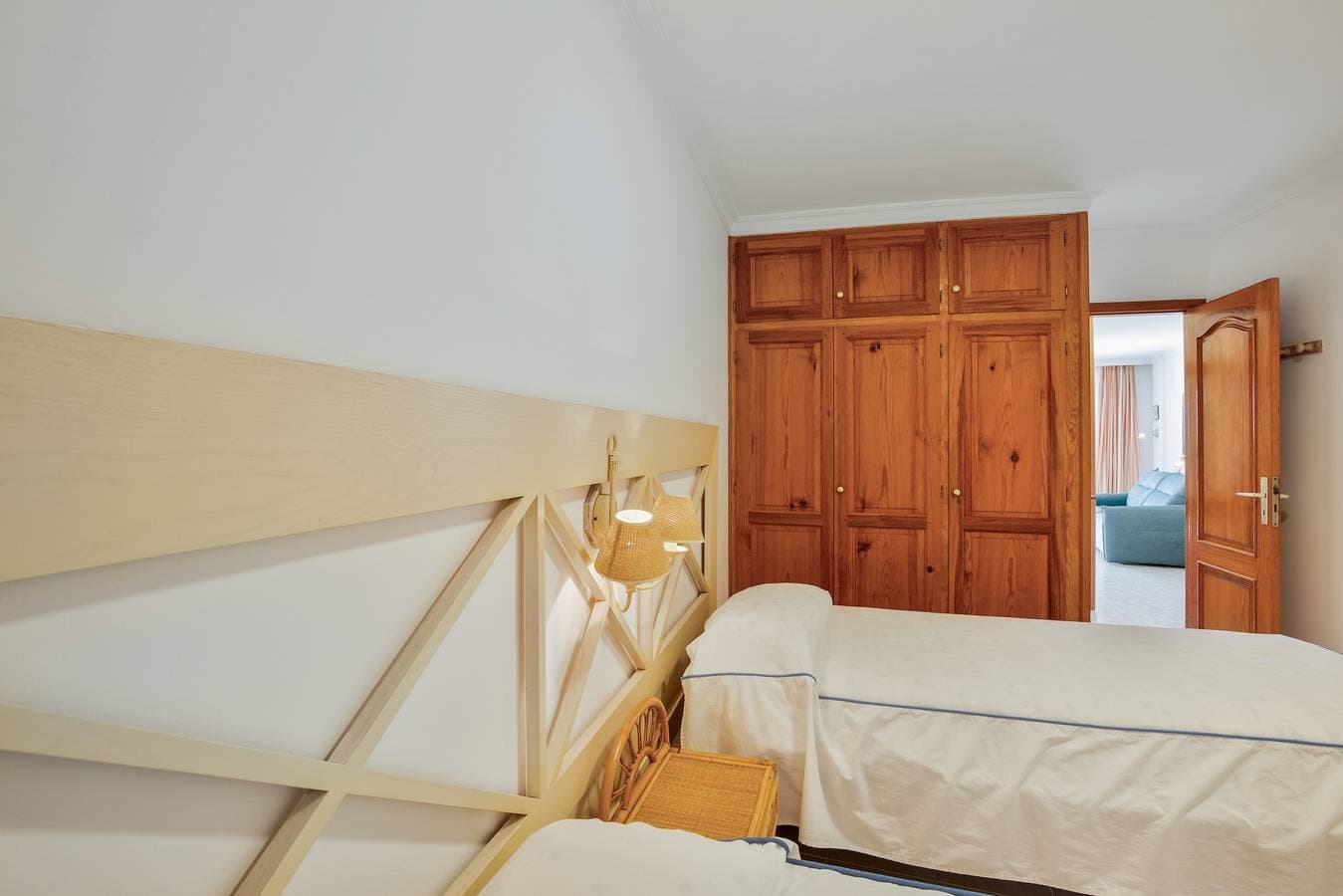 Foto 12 von 31: Apartment „Playa Delphin 206“ mit Meerblick, Balkon und WLAN