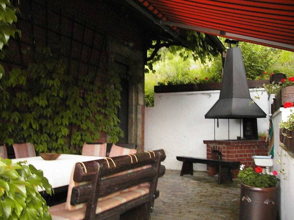 Foto 6 von 42: "Wohnen im Weinberg"