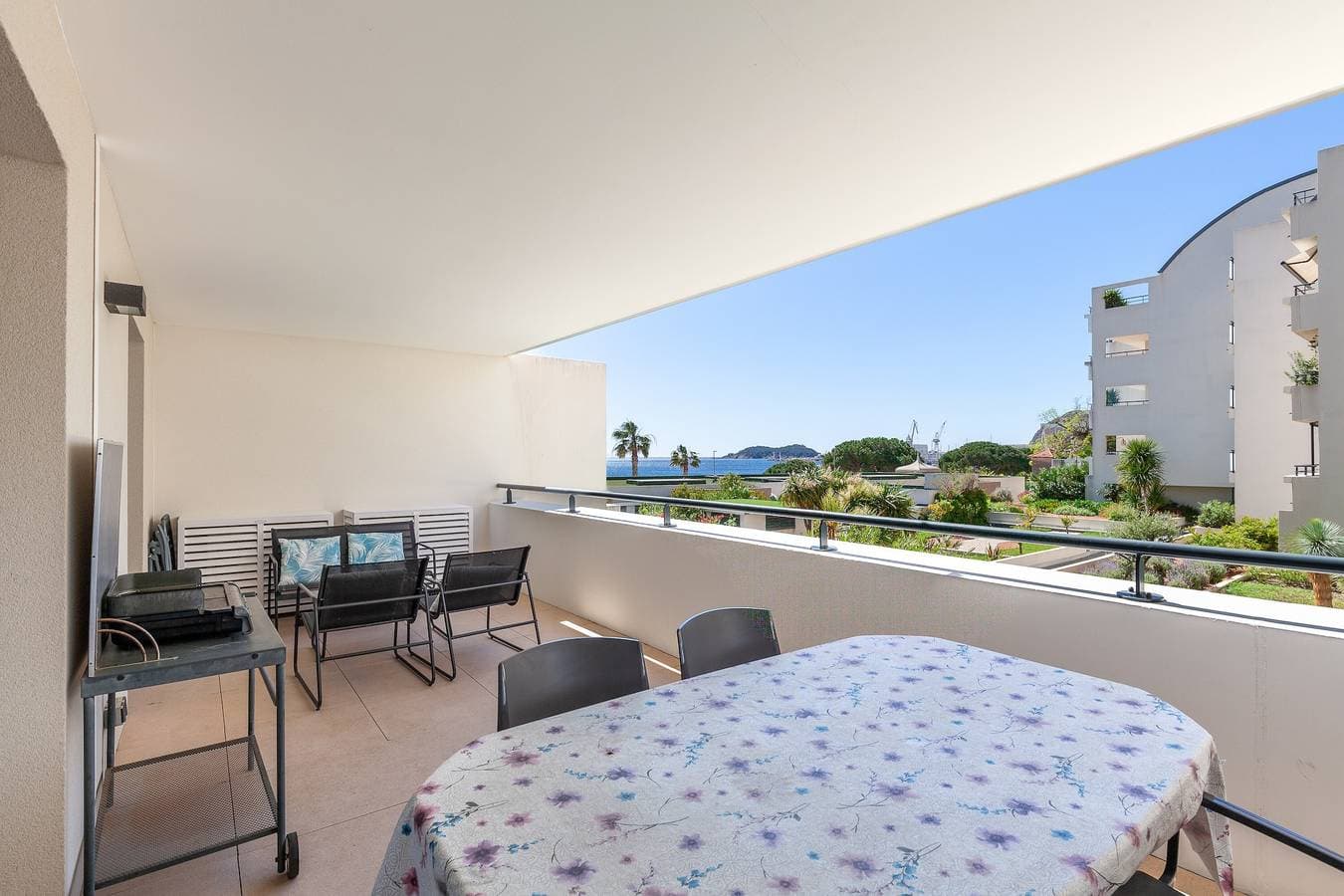 Foto 3 von 23: Ferienwohnung "O de mer D101" mit Meerblick, privater Terrasse & Wi-Fi
