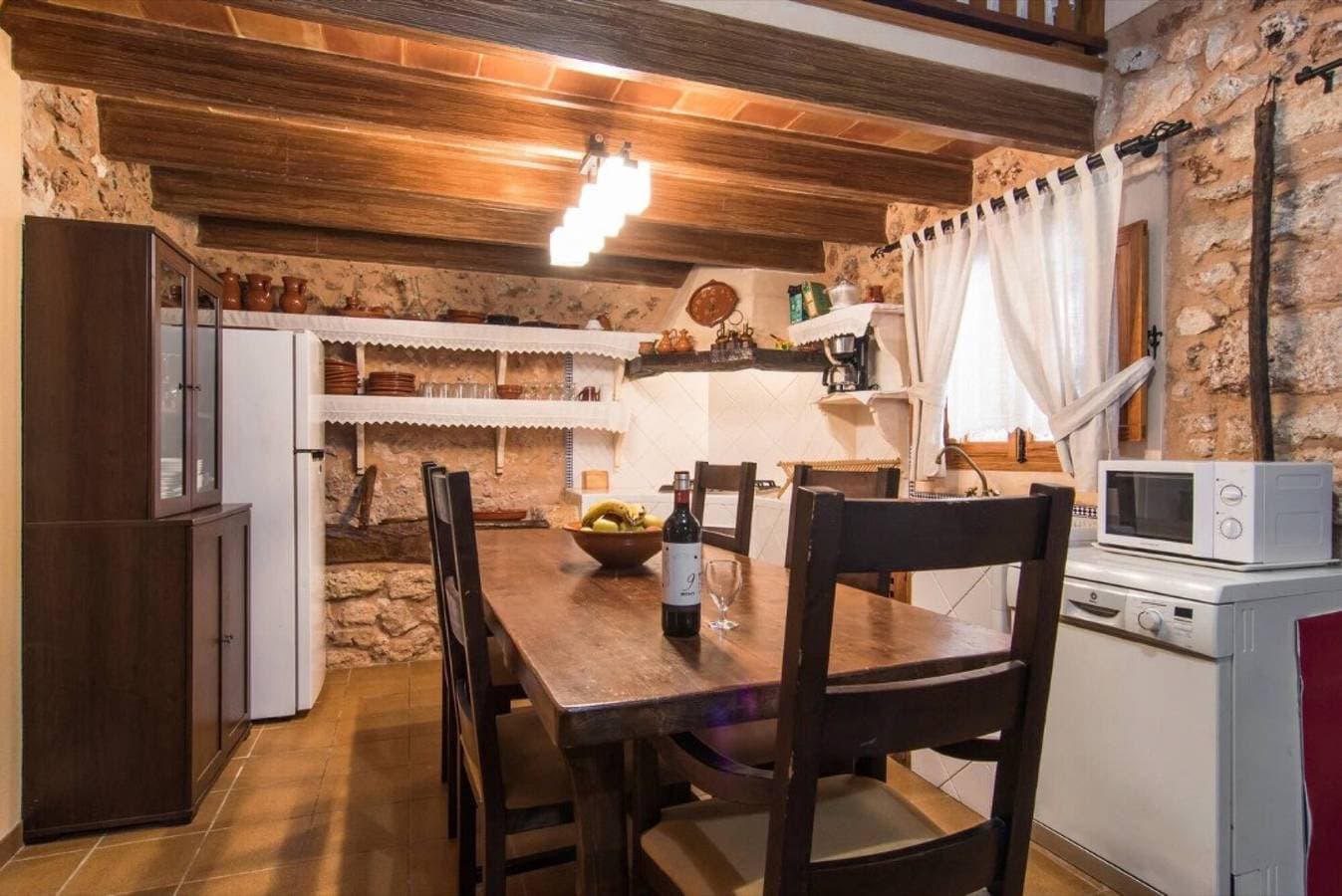 Foto 3 von 27: Ferienhaus "Lletreres" mit privaten Terrassen, privatem Pool und WLAN